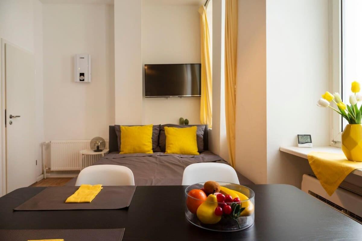 Lovely Apartment In The Near Of Kudamm Berlin Exterior foto